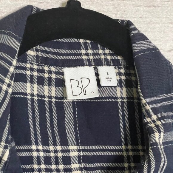 BP by Nordstrom Blue Plaid‎ Button Up, Size Small - Picture 3 of 6